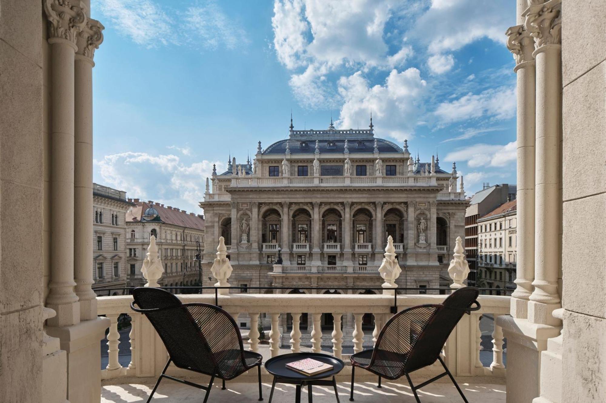 W Budapest Exterior photo
